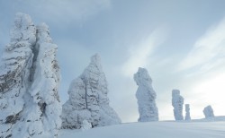 Снегоходная экспедиция к каменным воинам Урала